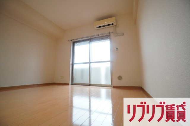 ハイトピア千葉の居間・リビング