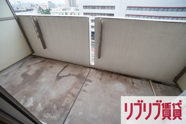 ハイトピア千葉のバルコニー