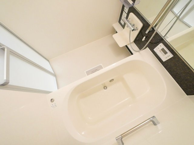 フローラル　メゾンの浴室|落ち着いた空間のお風呂です