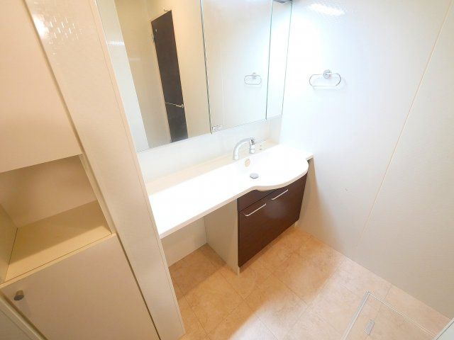 フローラル　メゾンの洗面所|使いやすい洗面所です