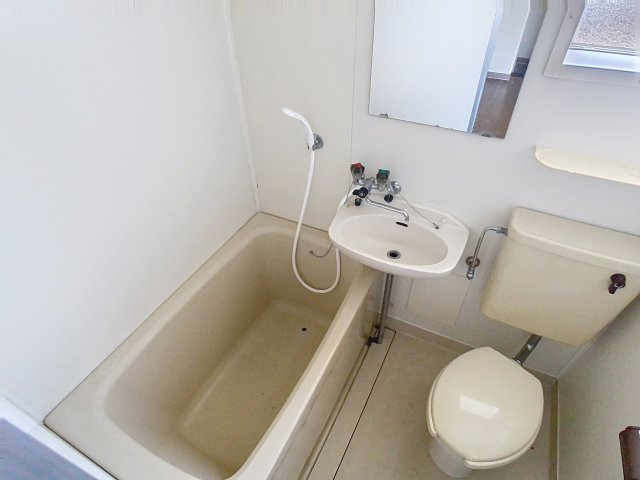 コーポヨシダの浴室