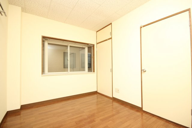 万寿シティＡの洋室|洋室1（2）