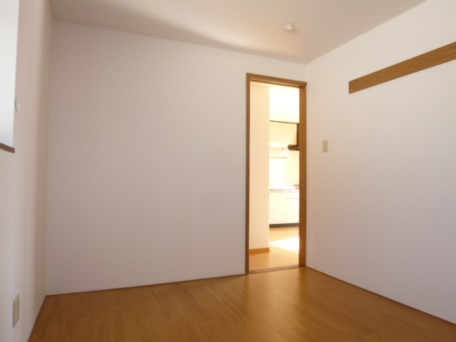 ニューエルディム北畝Bの子供部屋