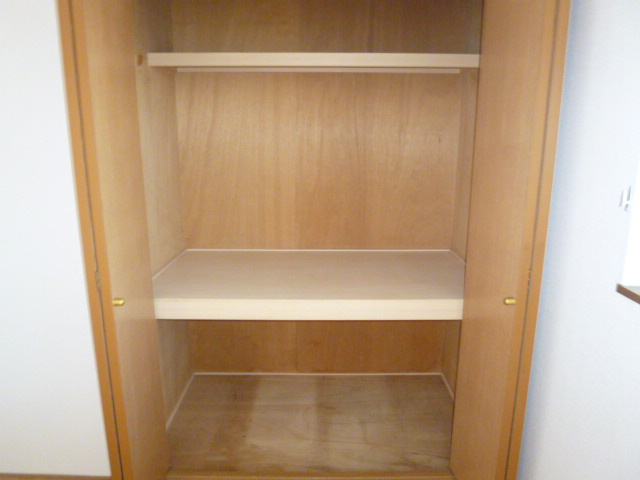 ニューエルディム北畝Bの収納