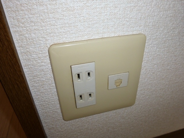 パストラーレのその他|電話モジュラー