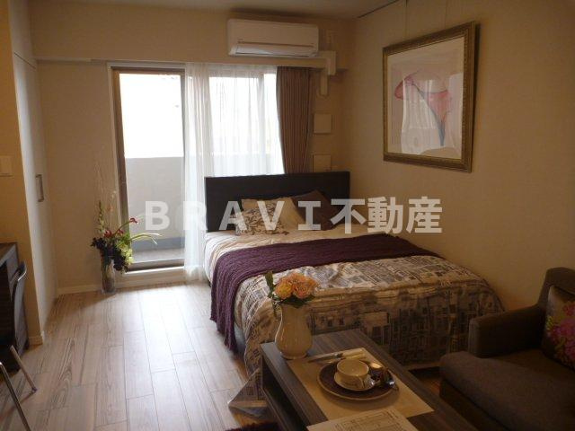 パークアクシス心斎橋　BRAVI不動産の洋室