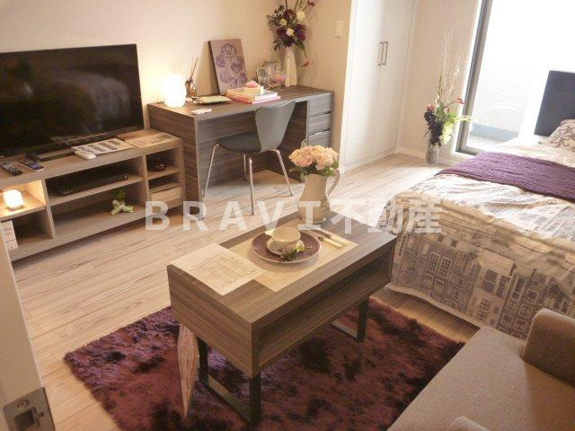 パークアクシス心斎橋　BRAVI不動産の洋室