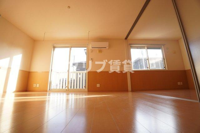 グランメールⅡの居間・リビング