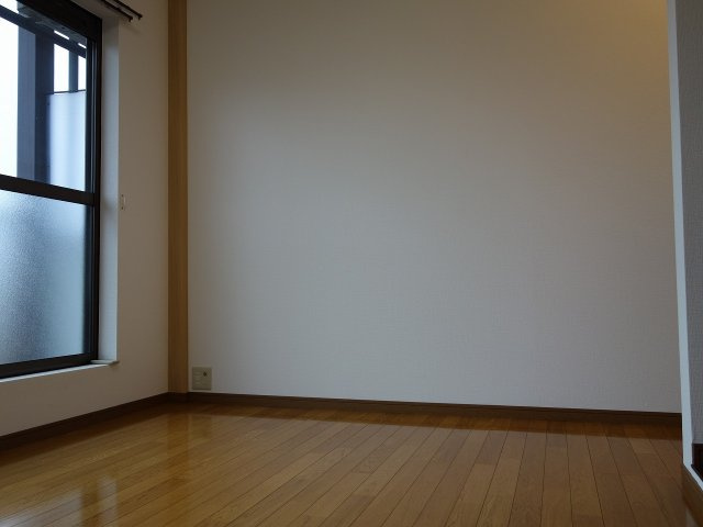 アイビーの洋室