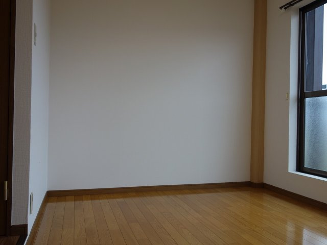 アイビーの洋室