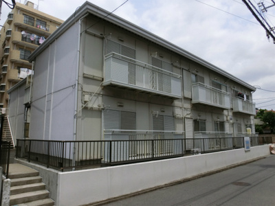 【外観】 | パナハイツ船橋Ｂ | 軽量鉄骨造　南向きのマンションです