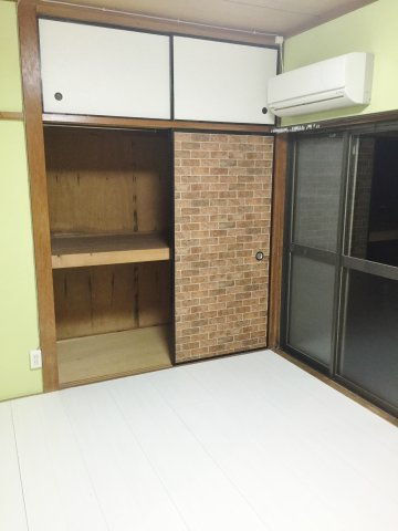 大網白里市池田のアパートの収納