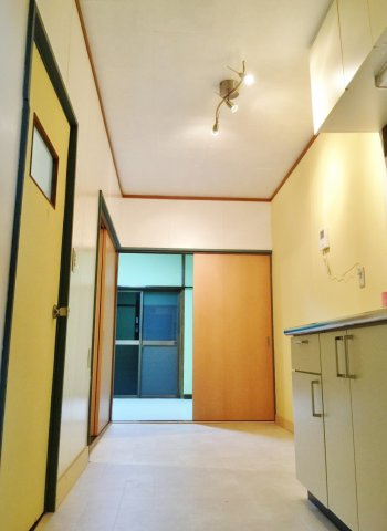 大網白里市池田のアパートの居間・リビング