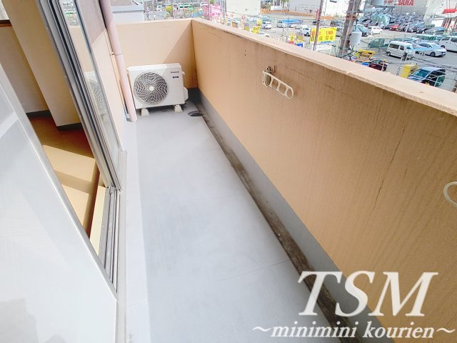 Ｍ’プラザ 香里壱番館のバルコニー