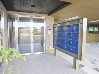 【エントランス】