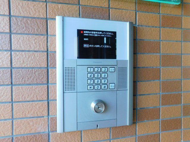 【エントランス】 | ソシア