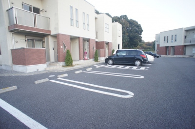 【駐車場】 | ラ　コリーナＢ