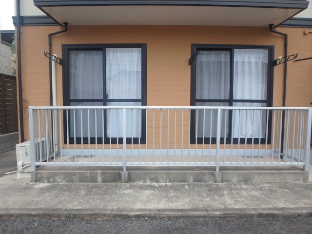シャンポール日吉Aの外観|日吉町　シャンポール日吉A　2LDK　外観