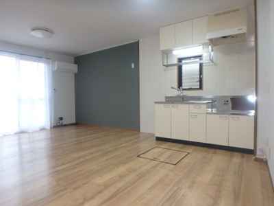 【居間・リビング】 | シャンポール日吉A | 日吉町　シャンポール日吉A　2LDK　居間・リビング