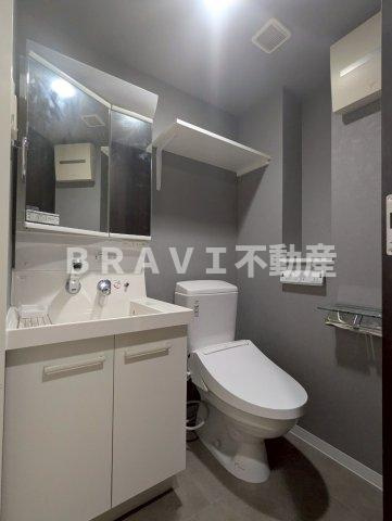 アーデンタワー本町イースト　BRAVI不動産の洗面所