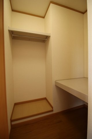 プロムナードⅢの収納|ウォークインクロゼット/同型タイプの別のお部屋のお写真です