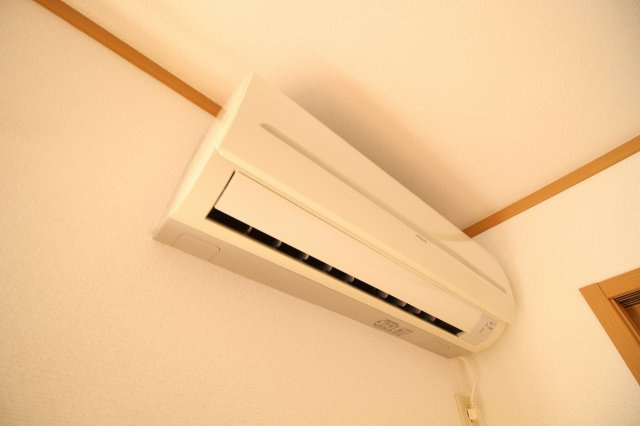 プロムナードⅢの設備|エアコン/同型タイプの別のお部屋のお写真です