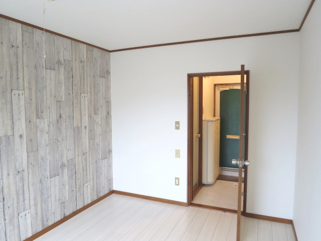 ウイングコート萩山の洋室