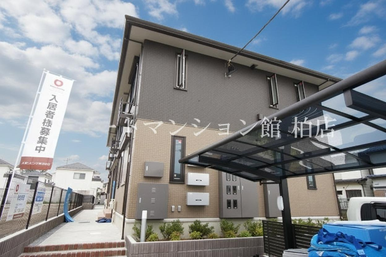 サイドガーデン南増尾A棟