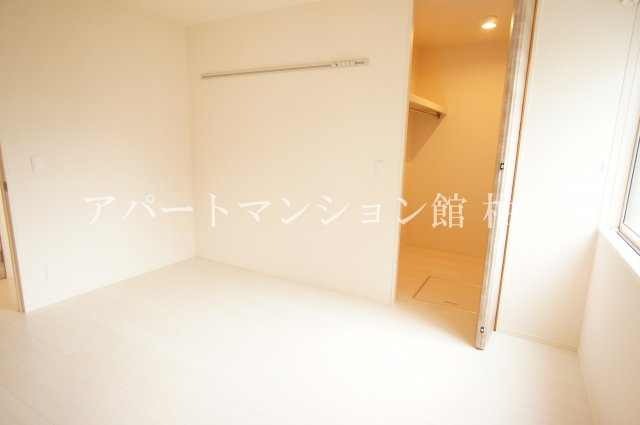 サイドガーデン南増尾A棟の寝室