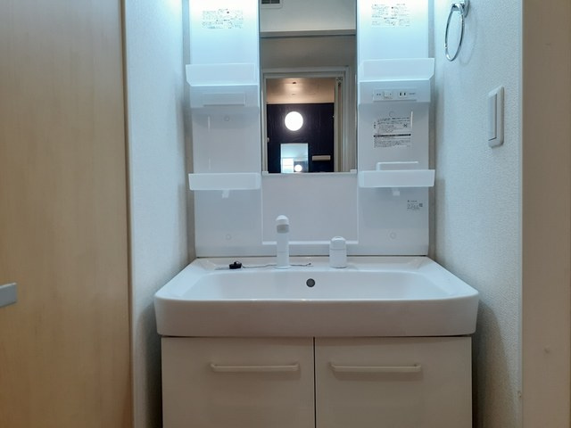 グレース アロッジオの独立洗面台