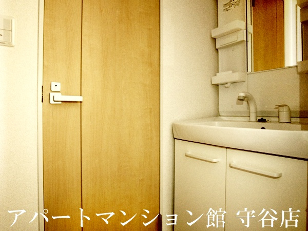 グレース アロッジオの独立洗面台