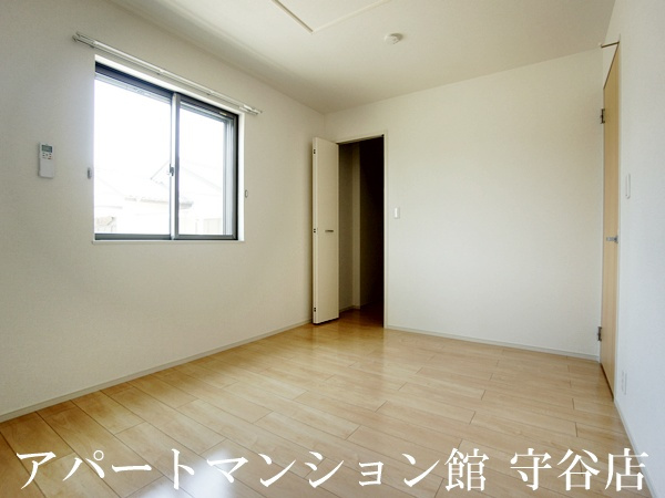 グレース アロッジオの寝室