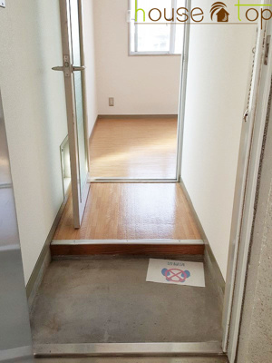 【玄関】 | ヴィラ小松(武庫川駅・兵庫医科大学・武庫川女子大学) | ヴィラ小松