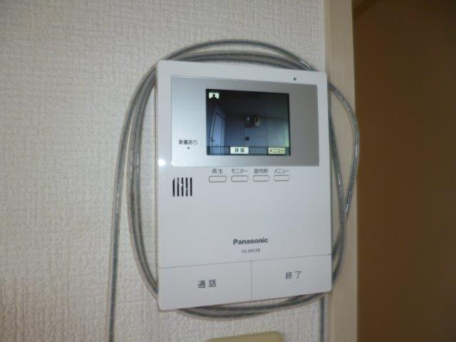 レーベン福島Ｂのセキュリティ|ＴＶインターホン