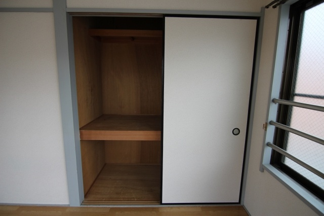 ラ・ベルハイツの収納|他のお部屋の参考写真となります。