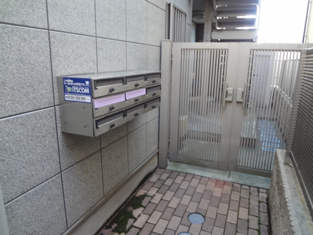 マノワール元住吉のエントランス