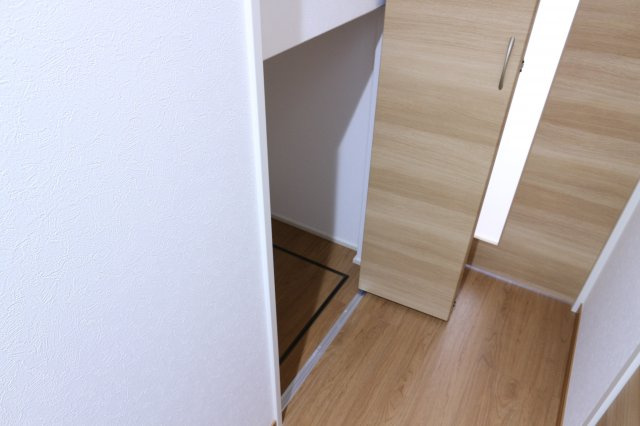 パルフラッツ王居殿の収納