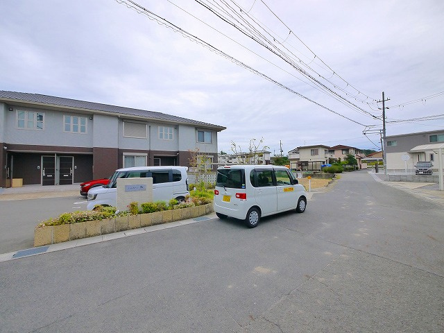 シャーメゾン和