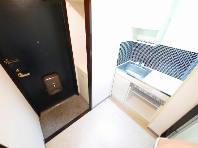 ディアコート奈良（東木辻町）の玄関|シンプルで使いやすい玄関です