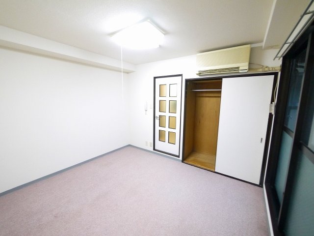 ディアコート奈良（東木辻町）の収納|たっぷりとした収納スペースです
