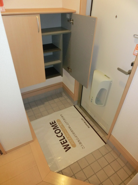 アゴラ藤湯の玄関|アゴラ藤湯　玄関