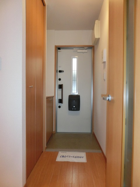 フローラルの玄関