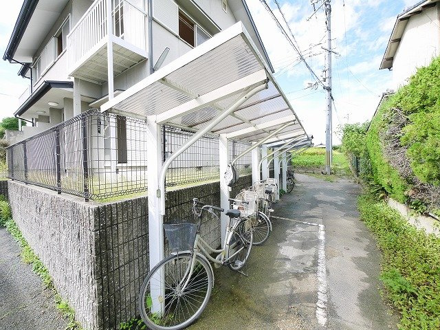 藤澤貸家のその他共用部分|自転車置き場