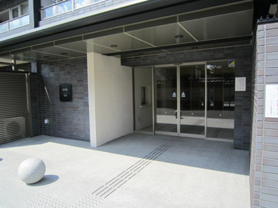 【エントランス】 | ネバーランド京都岡崎