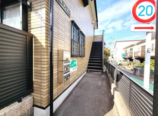 【エントランス】