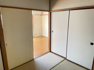 【和室】 | 和室ならではの温かな和の空間で寛ぎの時間を過ごせます