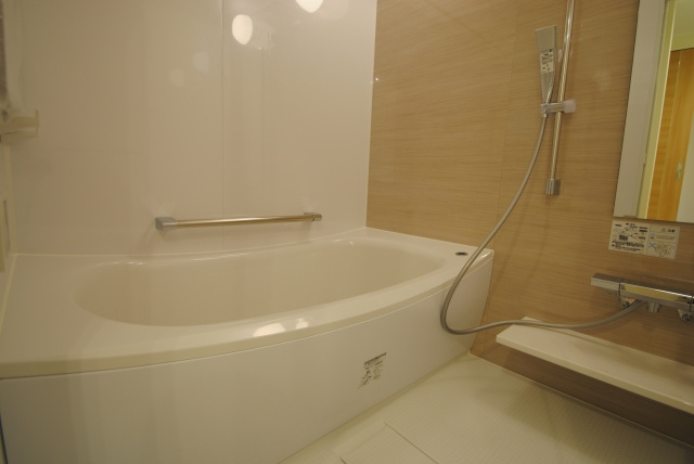 アーバンパレス六ツ門セントラルベースの浴室