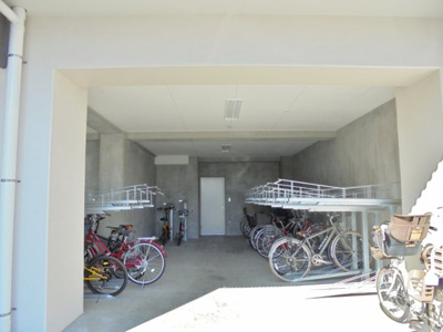 【その他共用部分】 | Murray Hill | 駐輪場