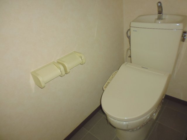 プレザンスのトイレ|温水洗浄便座