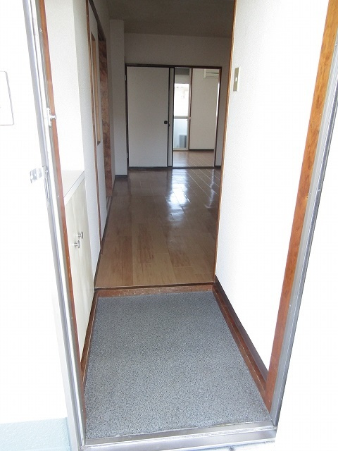 エスポワールASO参番館の玄関